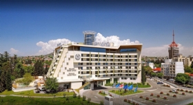 Tiflis Sheraton Otel